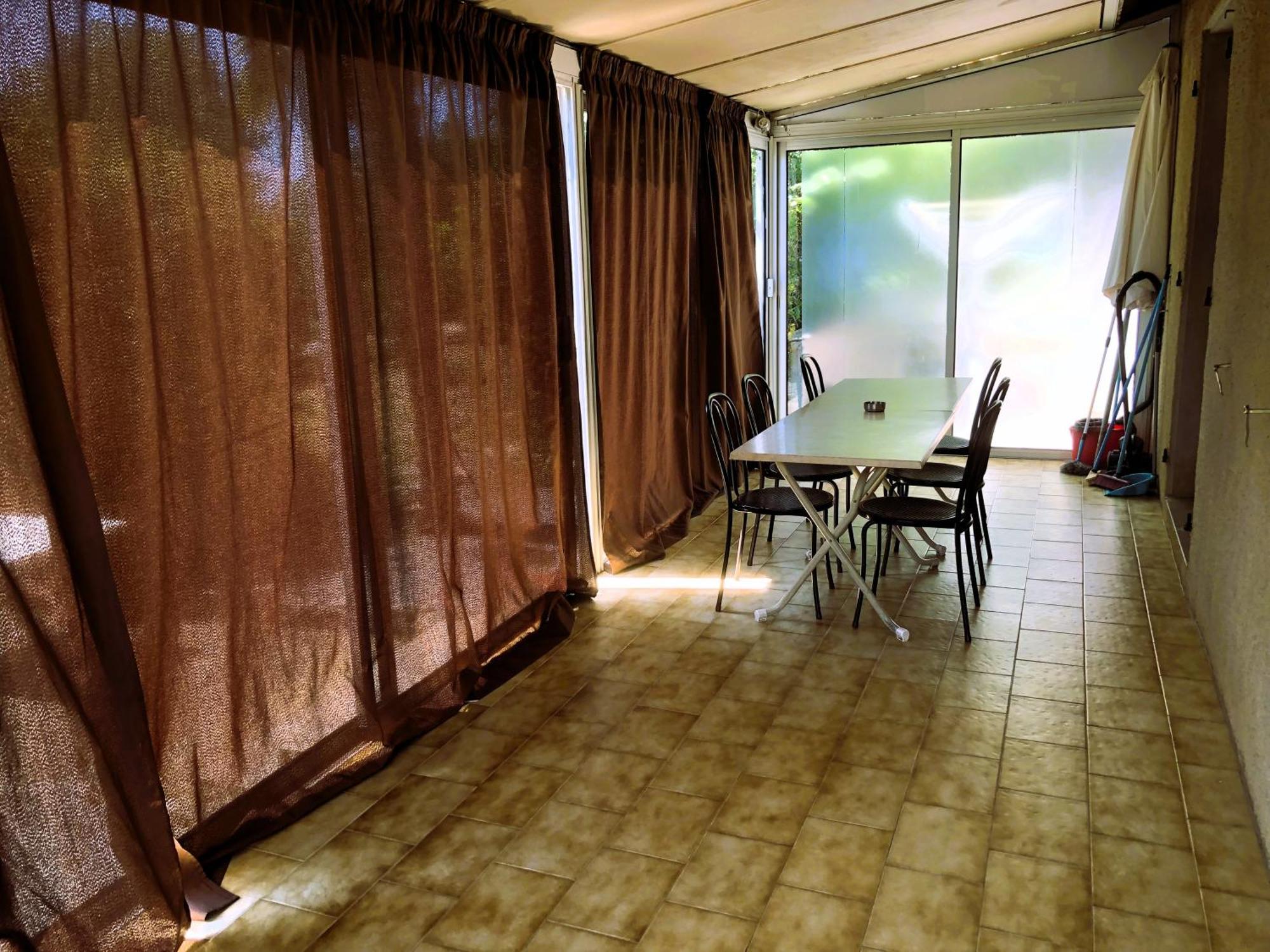 Hotel Les Persedes Lavilledieu  Zewnętrze zdjęcie