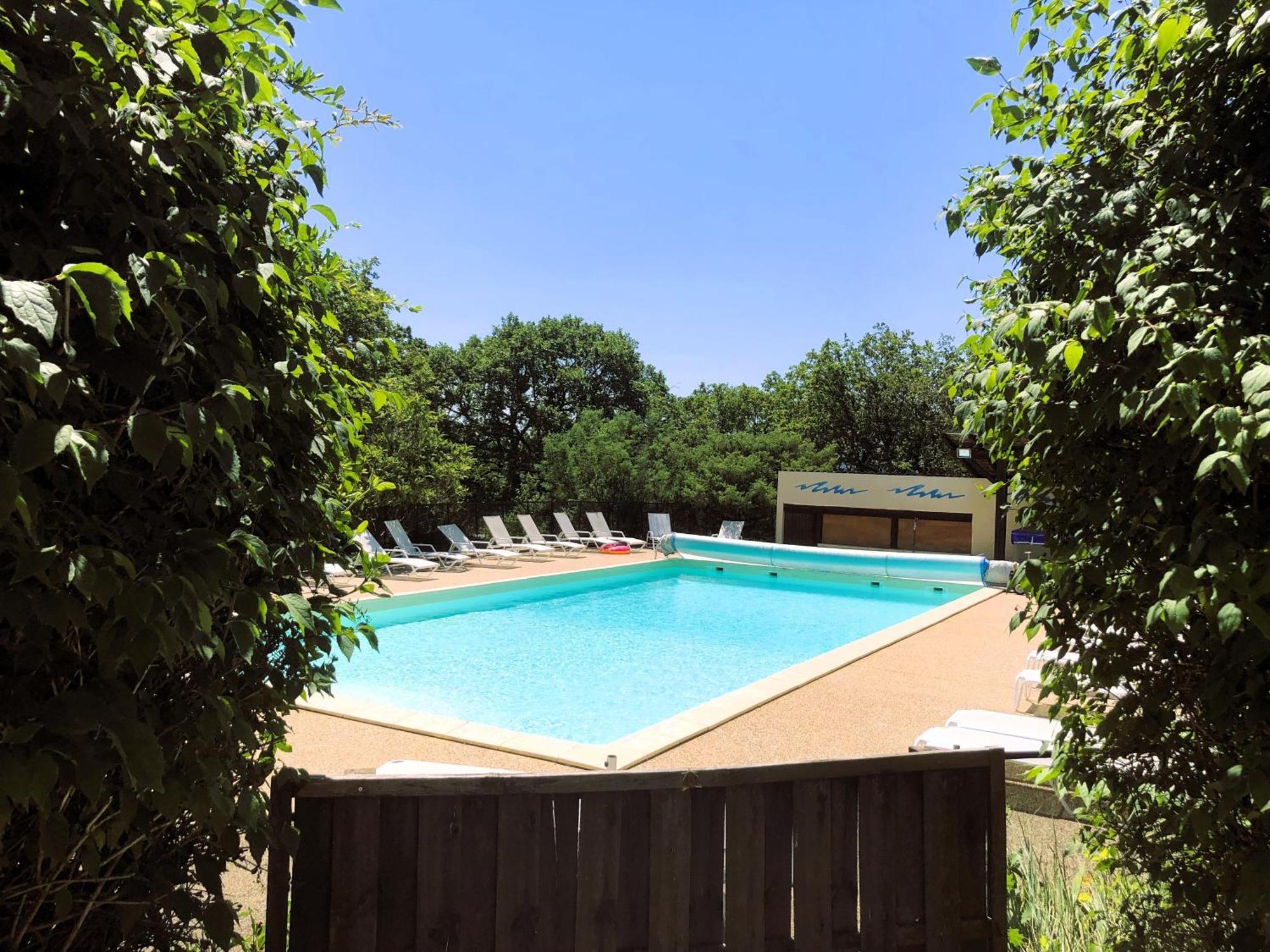 Hotel Les Persedes Lavilledieu  Zewnętrze zdjęcie